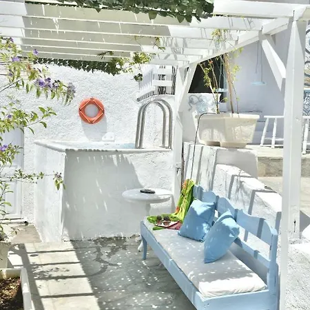 Sue's Holiday home *